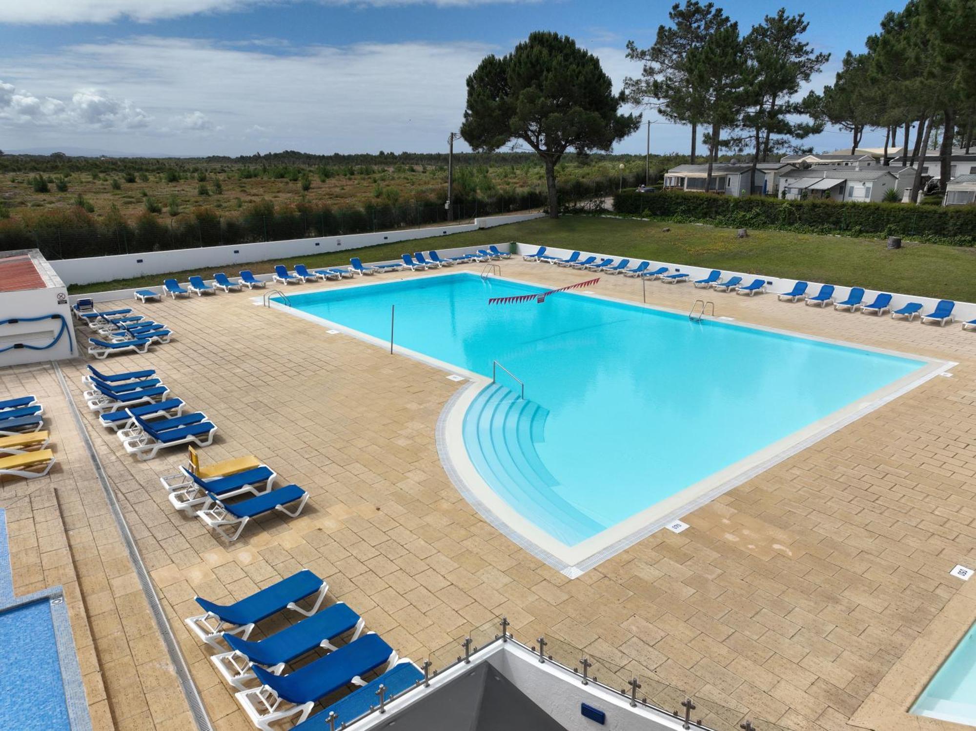 Parque De Campismo Orbitur Sitava Milfontes Hotel Malhadinhas Exterior foto