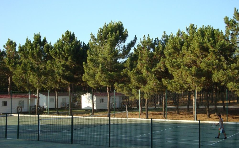 Parque De Campismo Orbitur Sitava Milfontes Hotel Malhadinhas Exterior foto