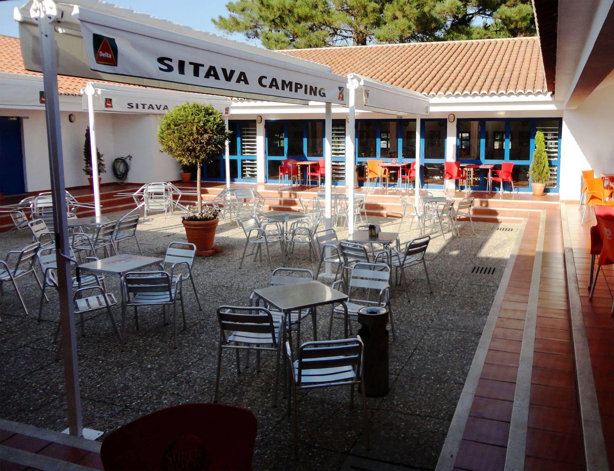 Parque De Campismo Orbitur Sitava Milfontes Hotel Malhadinhas Exterior foto